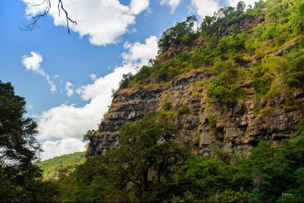 Photo 6: A Beautiful view of mountain