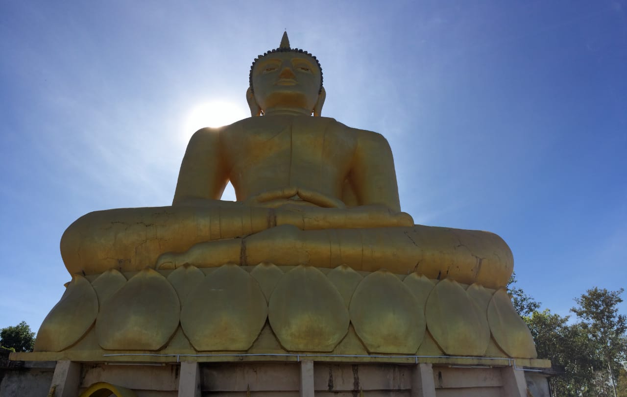 Wat Phou Sarao – Meditating Buddha Statue on a Hill