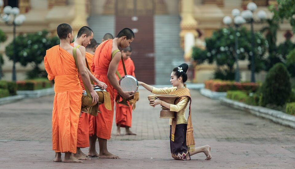 Easy Steps of Alms Giving Buddhism in the Morning