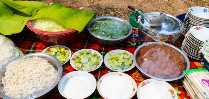 The Lao traditional noodle food, called “Kao Soy ” or Pork noodles recipe