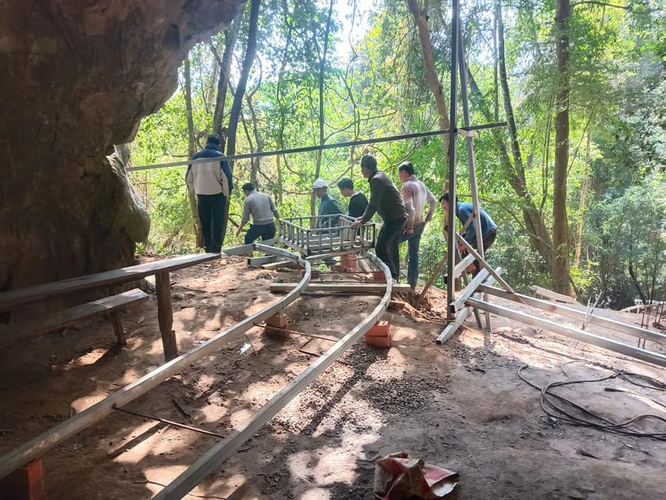 Chom Ong Cave 